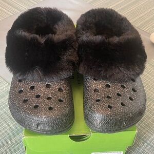 Crocs Classic Mammoth Luxe Radiant Clogs Black Shimmer Wmns 10